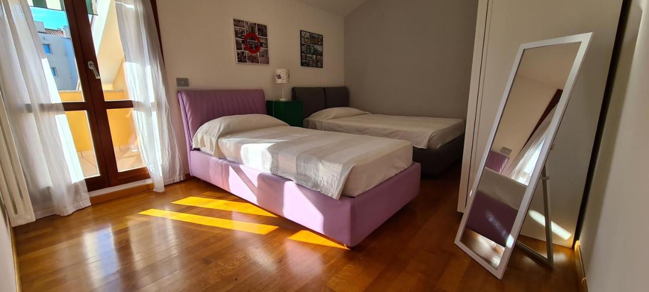 Adria Beach Apartment Кавалино-Трепорти Екстериор снимка